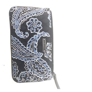 Vera Bradley wristlet
